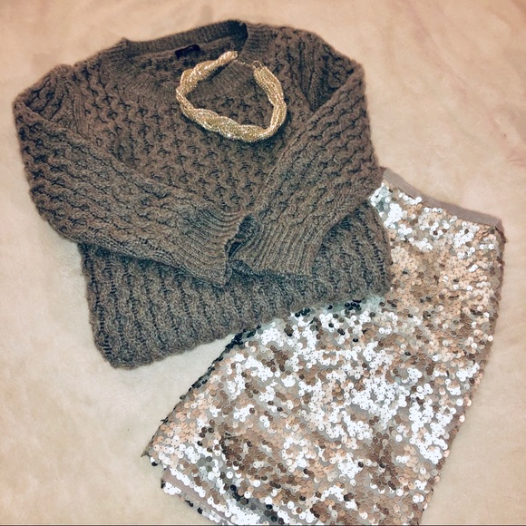 J Crew cable knit sweater - Picture 2 of 3